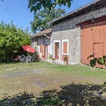 Logis Des Tilleuls * Saint-Mathieu